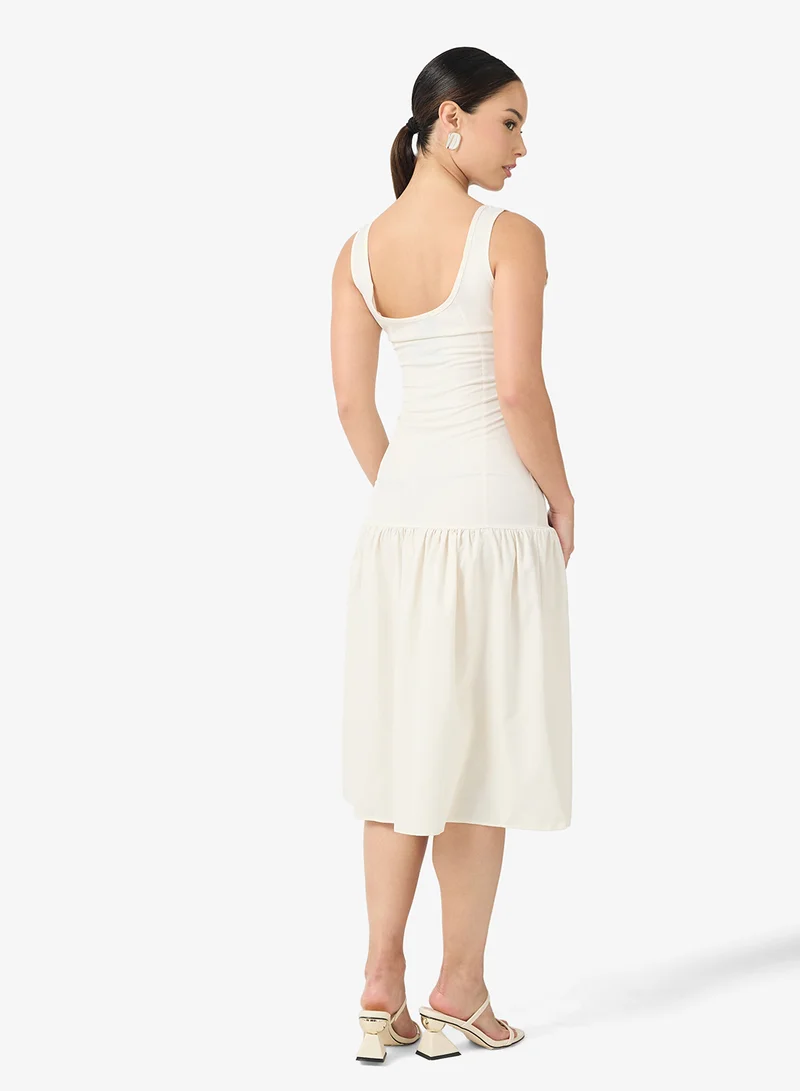 جينجر فستان ميدي بخصر منسدل